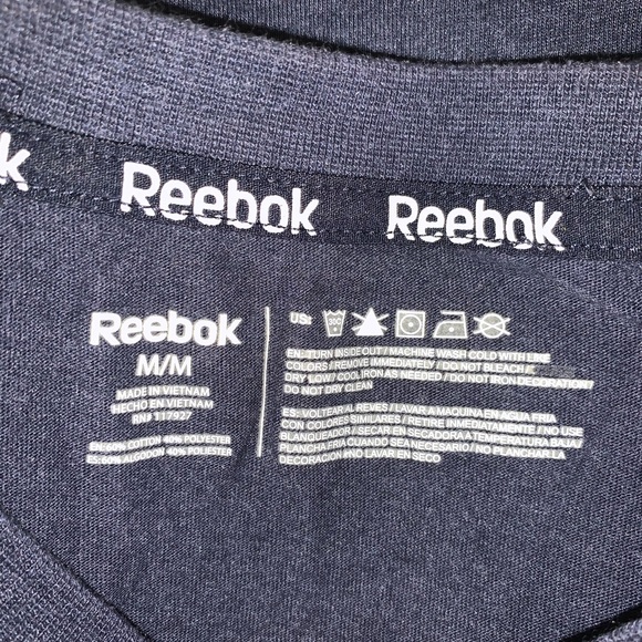 🛍 4/$20 Reebok longsleeve tee - Picture 2 of 2